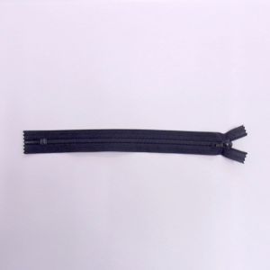 フラットニットファスナー・20cm（col.580）
