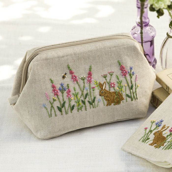 ホームスィートホームのフレーム | リバティ 生地、編み物、刺繍