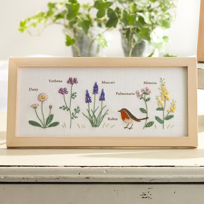 ミニフレーム＜すみれのブーケ＞ | リバティ 生地、編み物、刺繍 