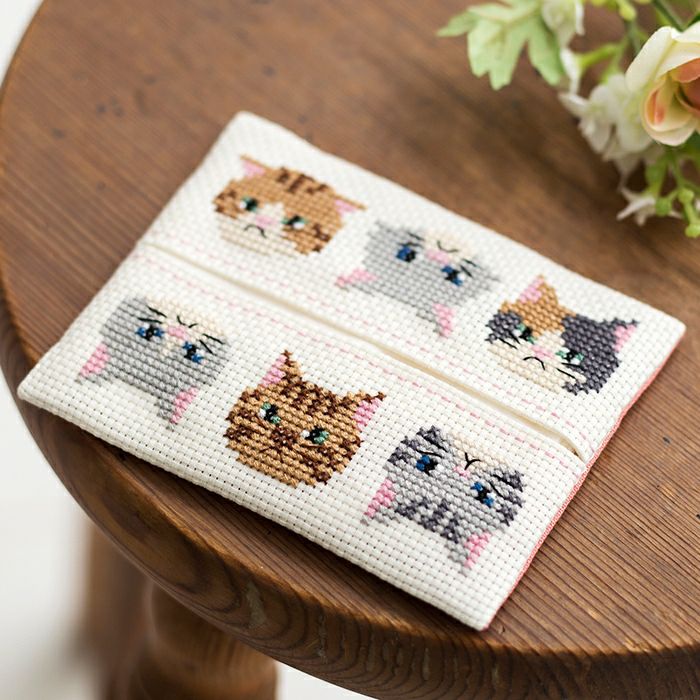 クロスステッチ 完成品 ポケットティッシュケース サモイロフ オーダー55