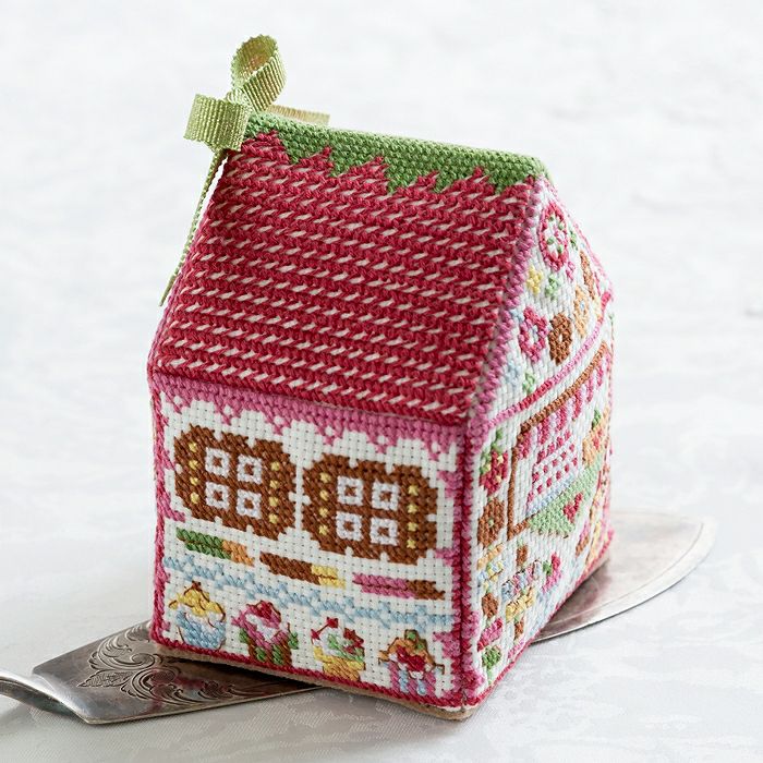 クロスステッチハウス＜いちごのお家＞