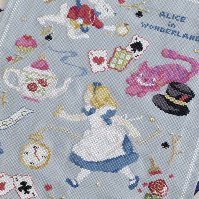 クロスステッチタペストリー＜アリス＞