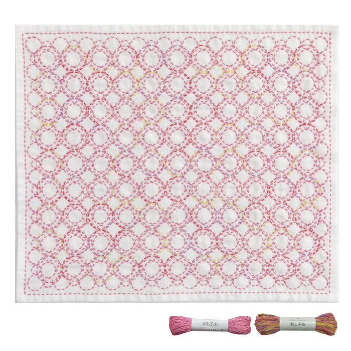 刺し子のテーブルセンター＜CUBE＞ | リバティ 生地、編み物、刺繍