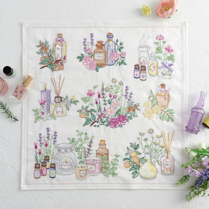ステッチクロス＜ハローキティ＞ | リバティ 生地、編み物、刺繍 