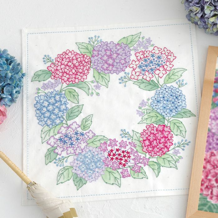 ステッチクロス＜あじさいリース＞ | リバティ 生地、編み物、刺繍 