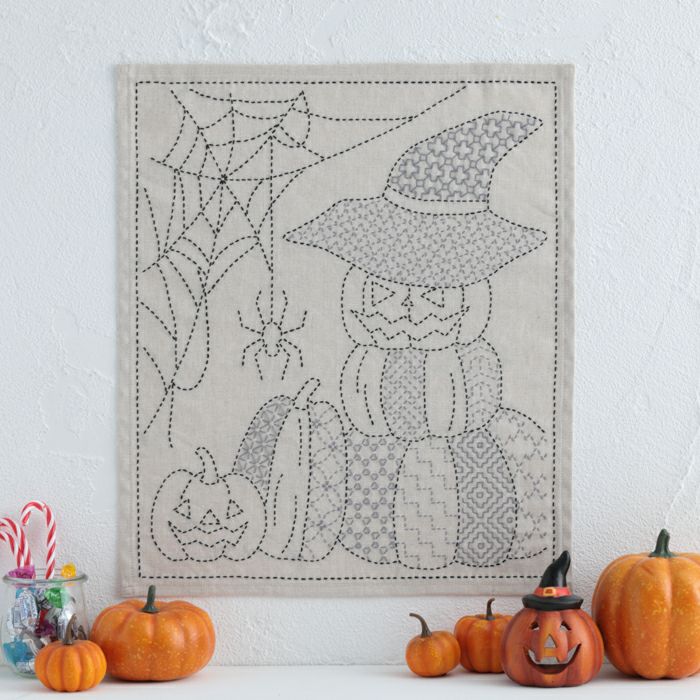 【ニー】白に赤が映えるロホリカンタ　刺し子　刺繍布　　フリンジ ニー】白に赤が映えるロホリカンタ 刺し子 刺繍布 フリンジ 白に赤が映える