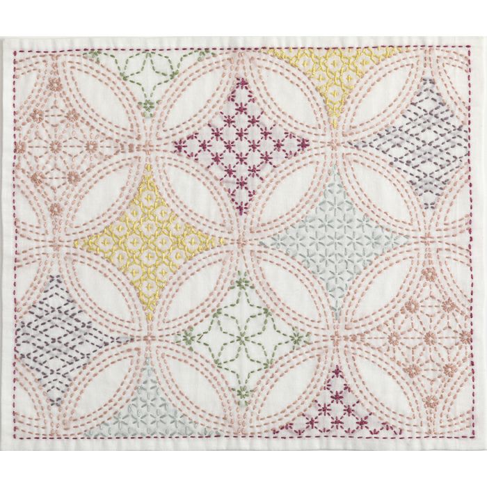 刺し子のクロス〈亀甲模様〉完成品　ホビーラホビーレ 刺し子のクロス〈亀甲模様〉完成品 ホビーラホビーレ