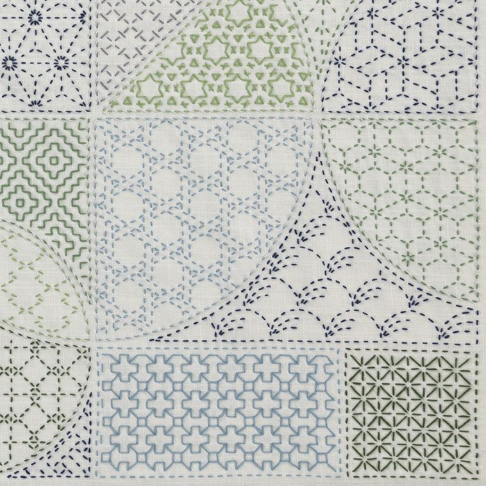 刺し子のテーブルセンター＜形あわせ＞ | リバティ 生地、編み物、刺繍