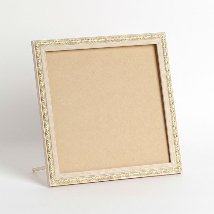 レリーフフレーム（26×26cm） | リバティ 生地、編み物、刺繍、刺し子