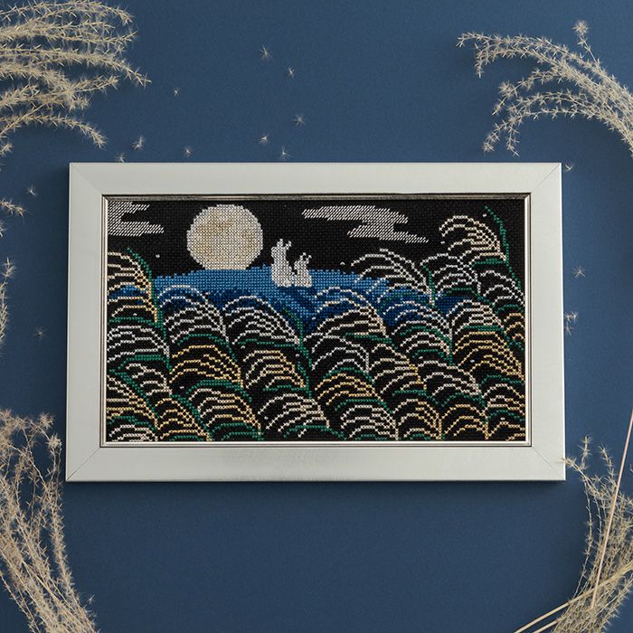完成品】クロスステッチフレーム＜秋の森で＞ | リバティ 生地、編み物