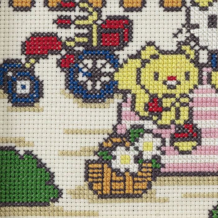 ホビーラホビーレクロスステッチ〈Hello Kitty〉◇完成品 - メルカリ