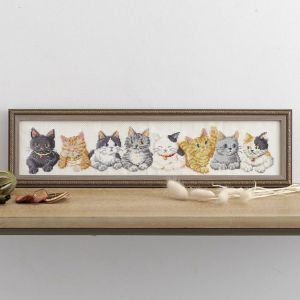 【8/8予約】クロスステッチフレーム＜猫ならび＞