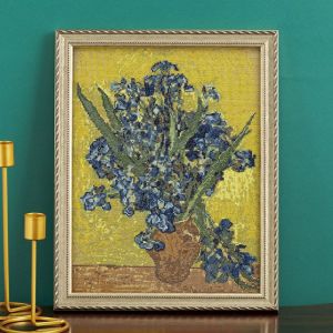 クロスステッチフレーム＜アイリスのある花瓶、黄色い背景>