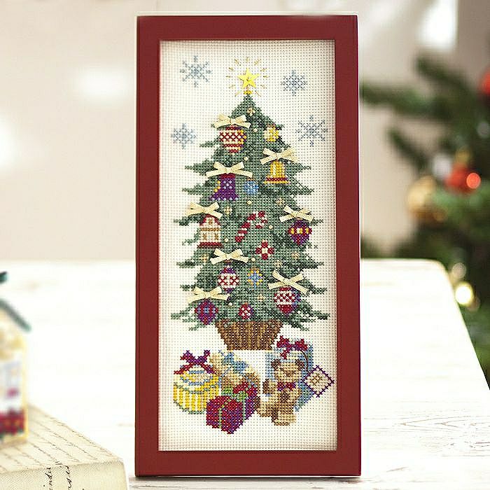 ホビーラホビーレ クロスステッチフレーム〈ツリーとプレゼント〉キット