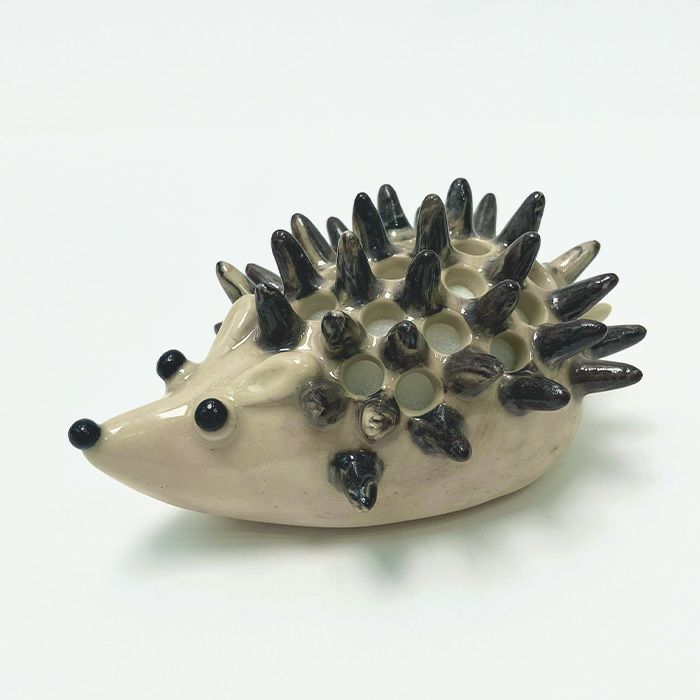 ハリネズミ針山（陶器）おすわりタイプ＜カラー＞ | リバティ 生地