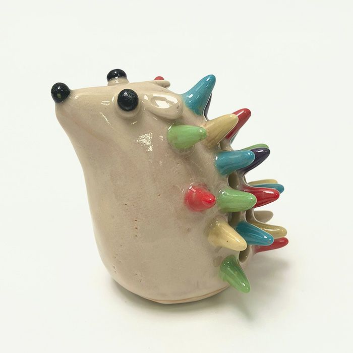 なかよしハリネズミ針山 | リバティ 生地、編み物、刺繍、刺し子のこと