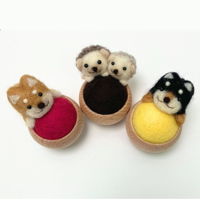 なかよしハリネズミ針山 | リバティ 生地、編み物、刺繍、刺し子のこと