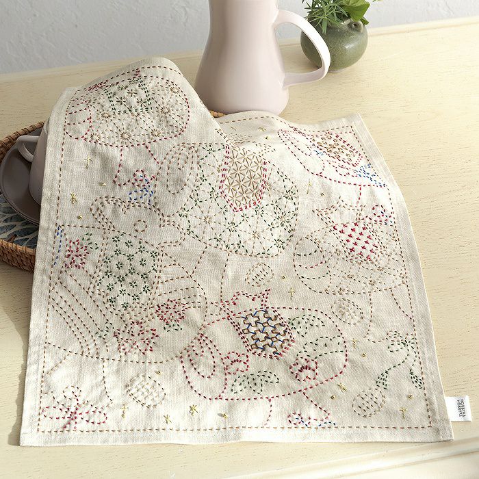 刺し子のクロス＜打ち出の小槌＞ | リバティ 生地、編み物、刺繍