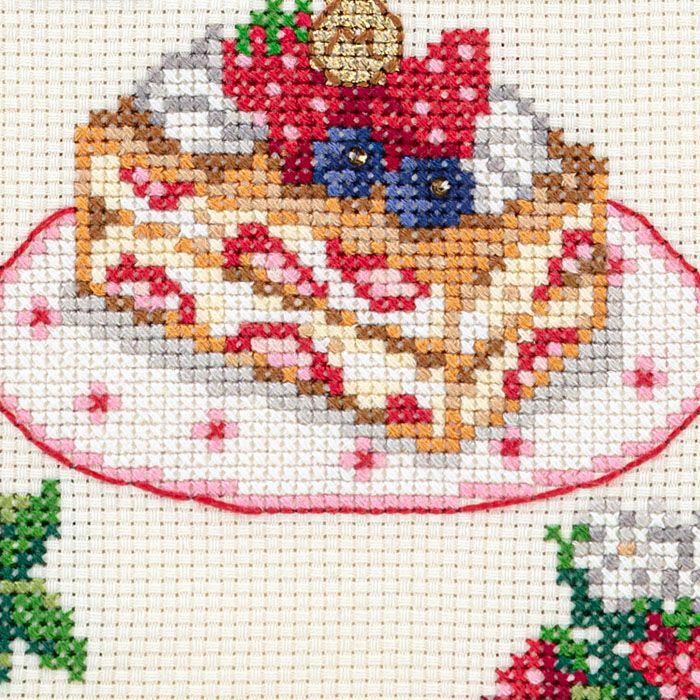 2/10予約】クロスステッチタペストリー＜Strawberry Time＞ | リバティ